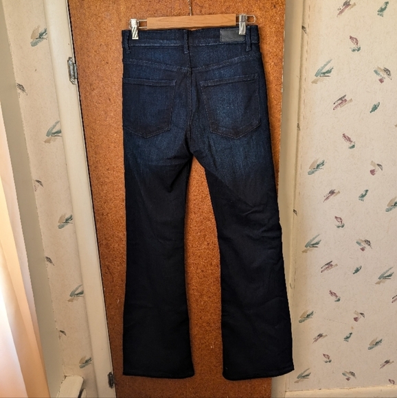 Express Dark Wash Women's Jeans - Picture 2 of 4